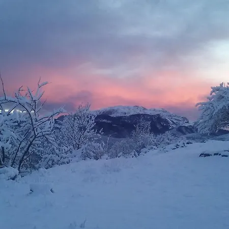 Casa Francho Konukevi